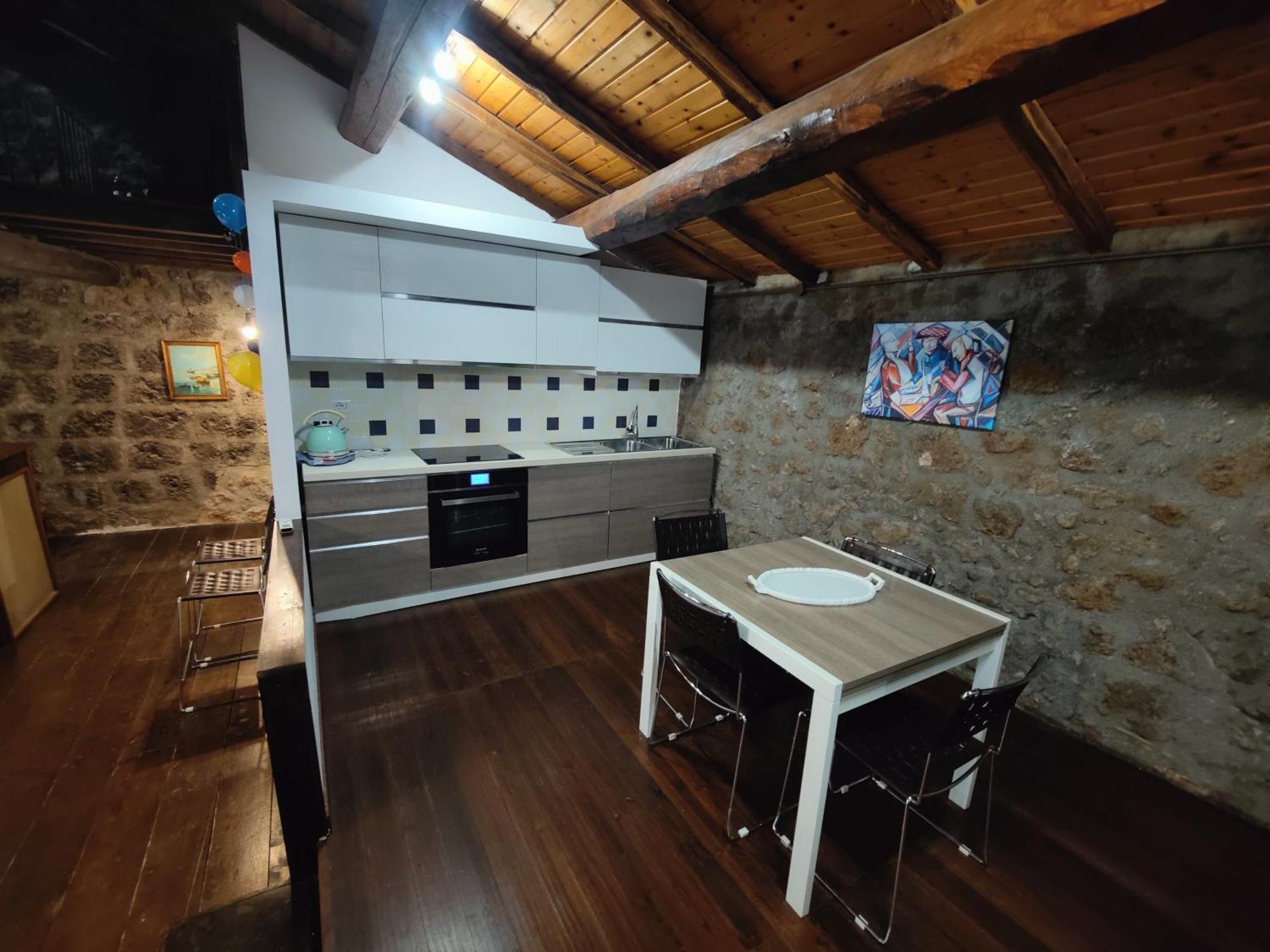 Maestosa Roccaforte Dei Principi, 3 Piani Tutti Per Voi! Sutri Exterior photo