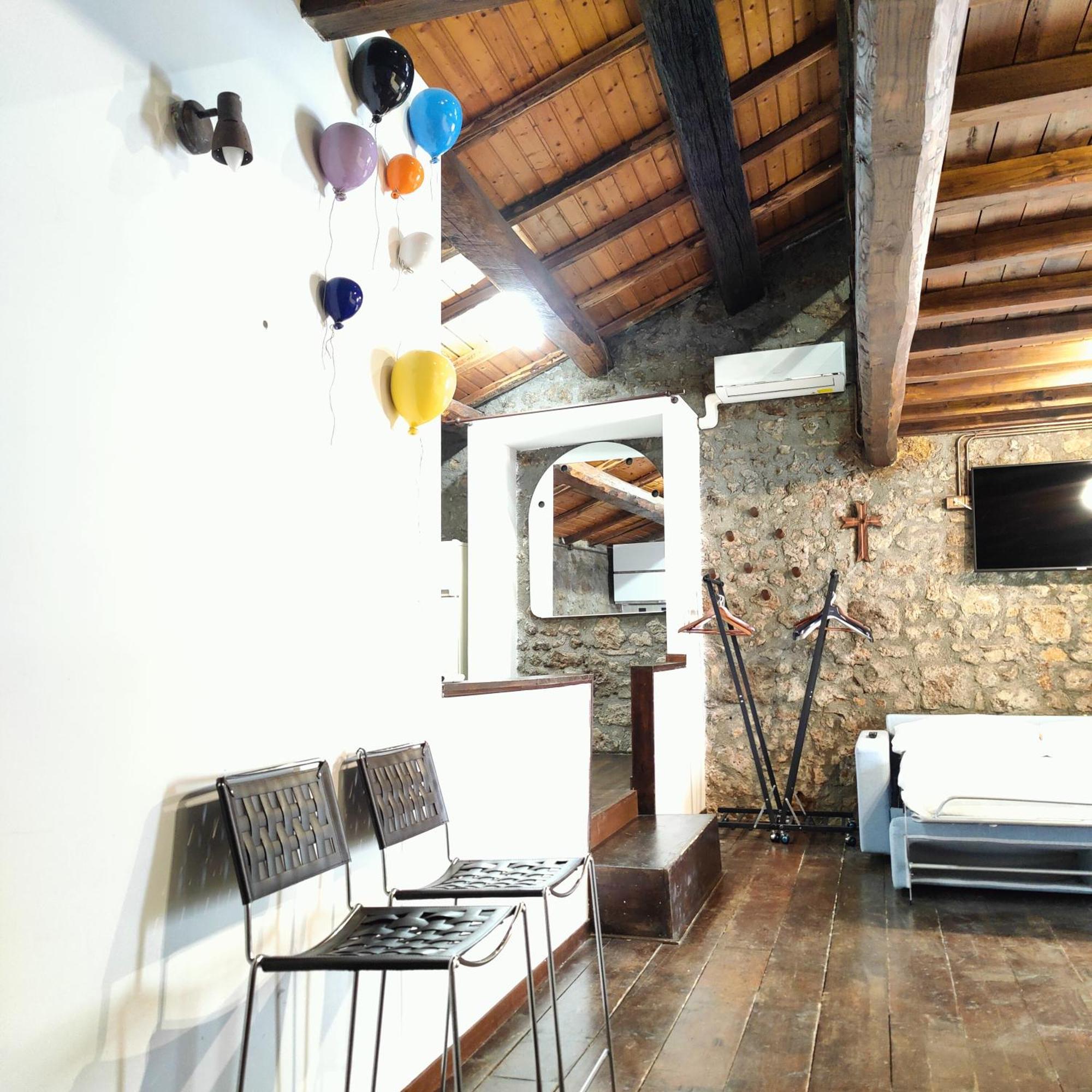Maestosa Roccaforte Dei Principi, 3 Piani Tutti Per Voi! Sutri Exterior photo