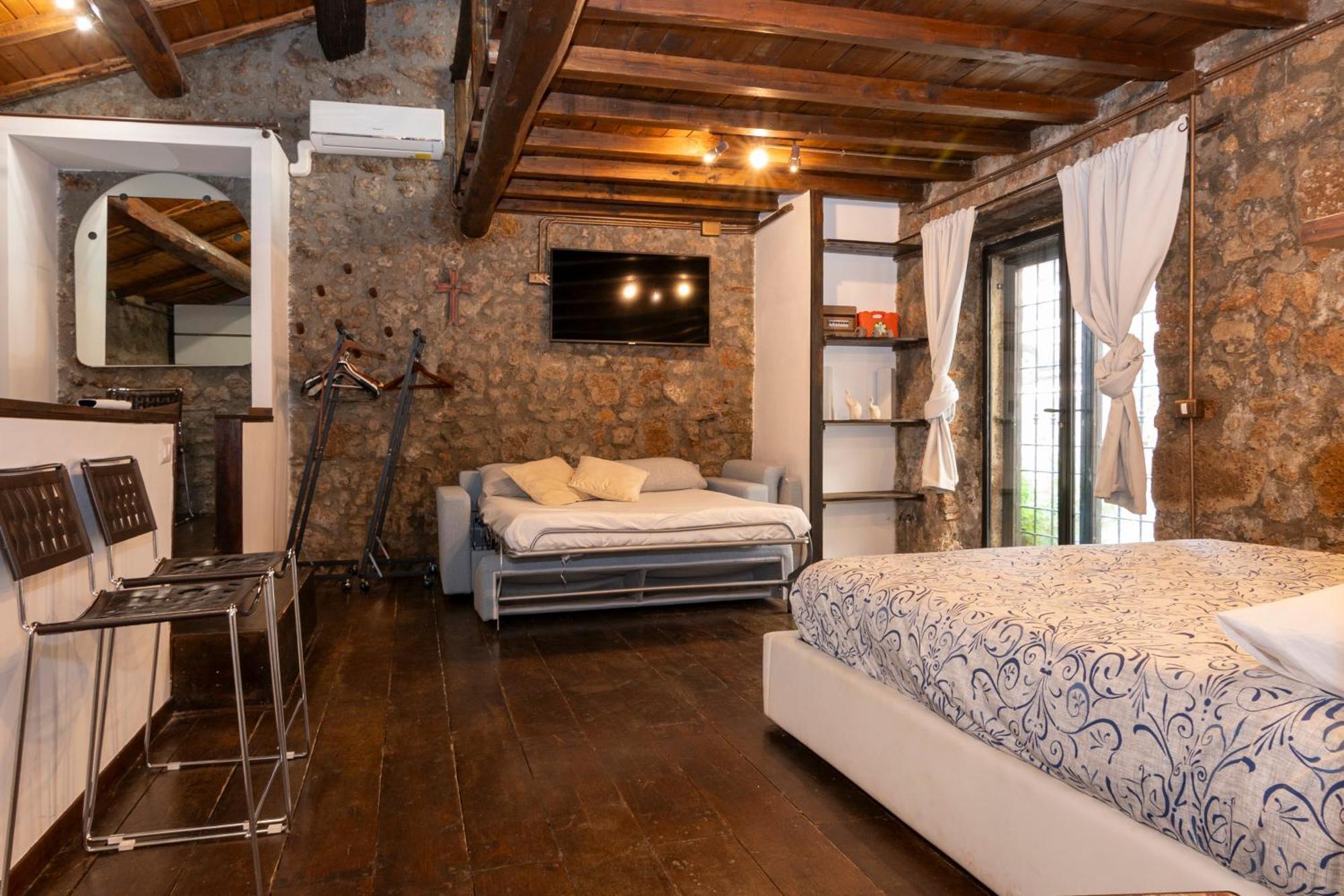 Maestosa Roccaforte Dei Principi, 3 Piani Tutti Per Voi! Sutri Exterior photo