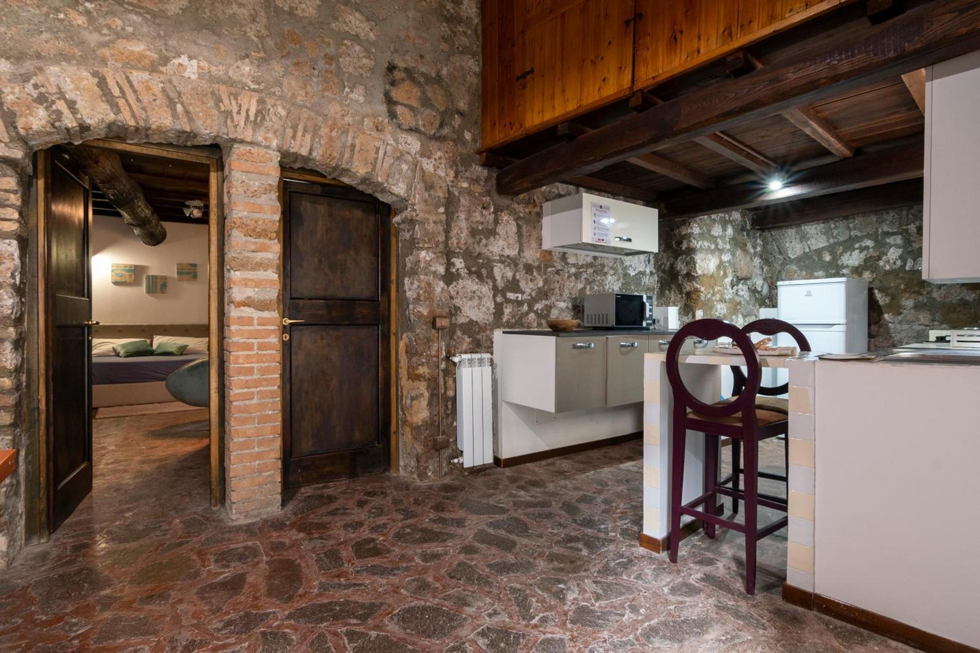 Maestosa Roccaforte Dei Principi, 3 Piani Tutti Per Voi! Sutri Exterior photo